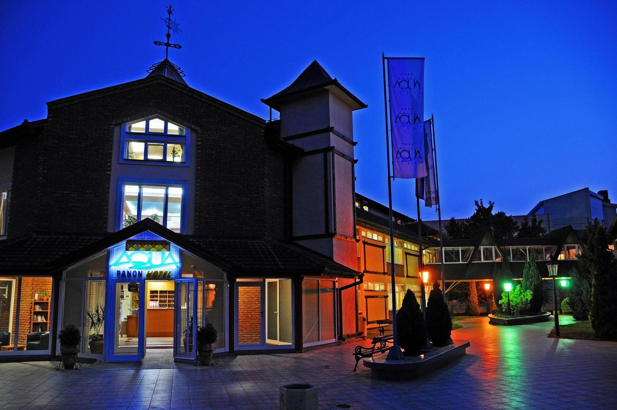Hotel Aqua Panon Канижа Экстерьер фото