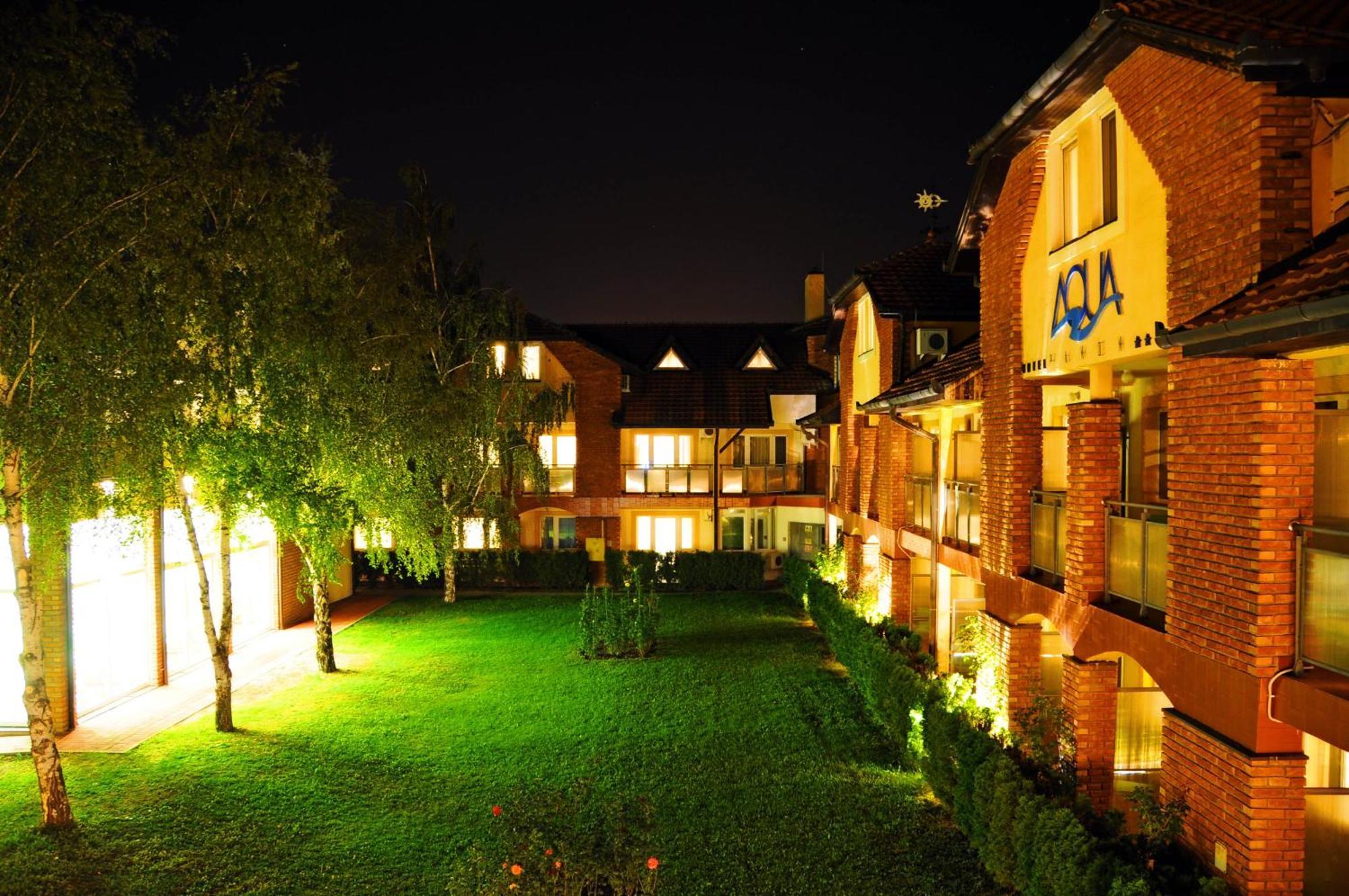 Hotel Aqua Panon Канижа Экстерьер фото
