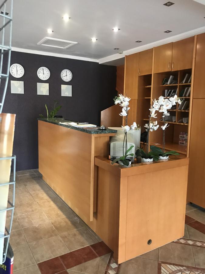 Hotel Aqua Panon Канижа Экстерьер фото